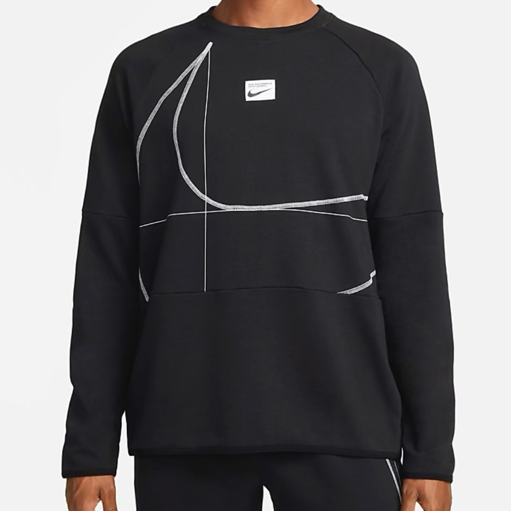 *SOLD*. Nike Dry-FIT Pullover